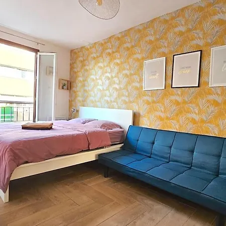 722 A Proximite Du Metro Et De Paris 20eme Apartman